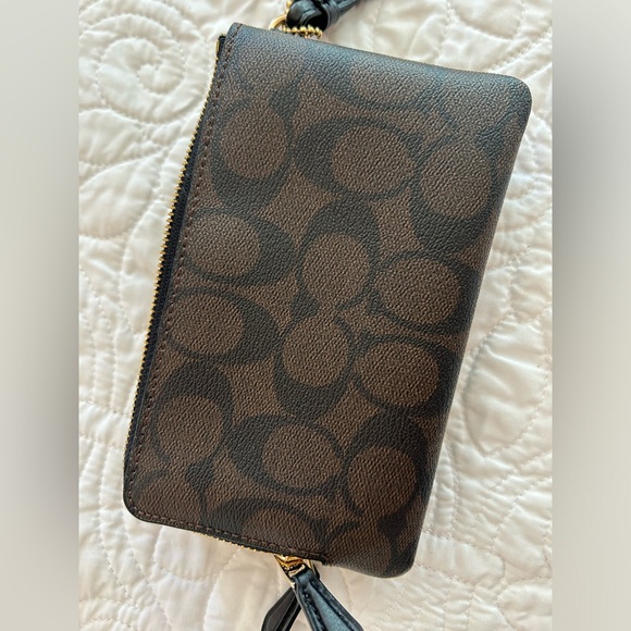 Coach Double Corner-Zip Wristlet - Picture 3 of 13